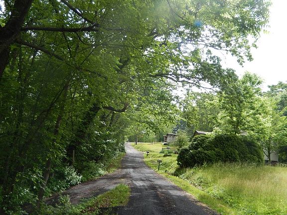 5th image of 155 Crabtree Rd