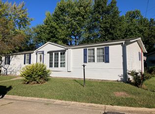 202 Taurus Dr, Shiloh, IL 62269