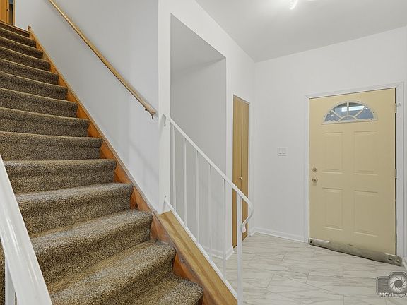 2nd image of 3648 W 125th St