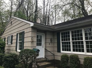 135 Bruce Rd, Red Bank, NJ 07701