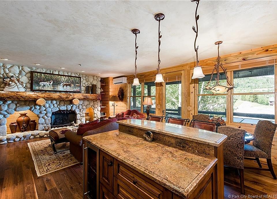1st image of 2650 Deer Valley Dr E #103