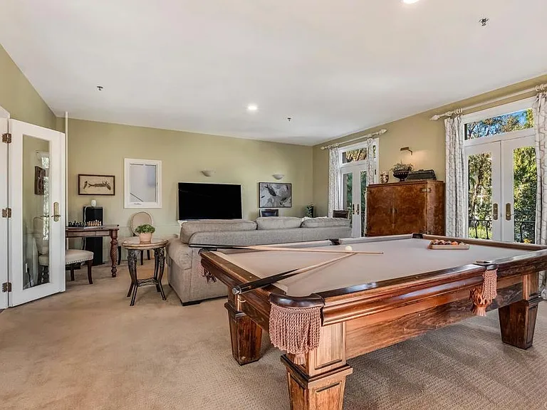 136 Hummingbird Hl — Photo 18