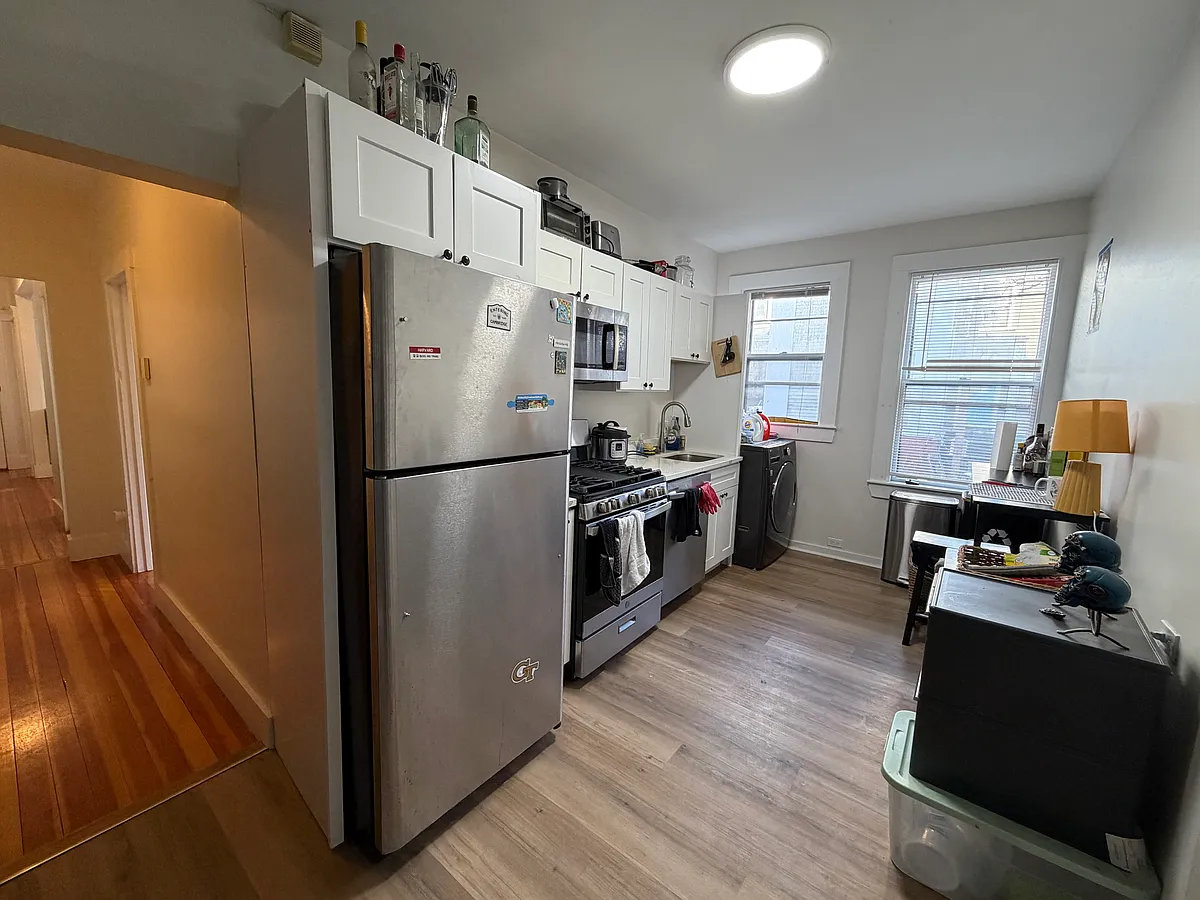 Building Photo - 361 Washington St #1L
