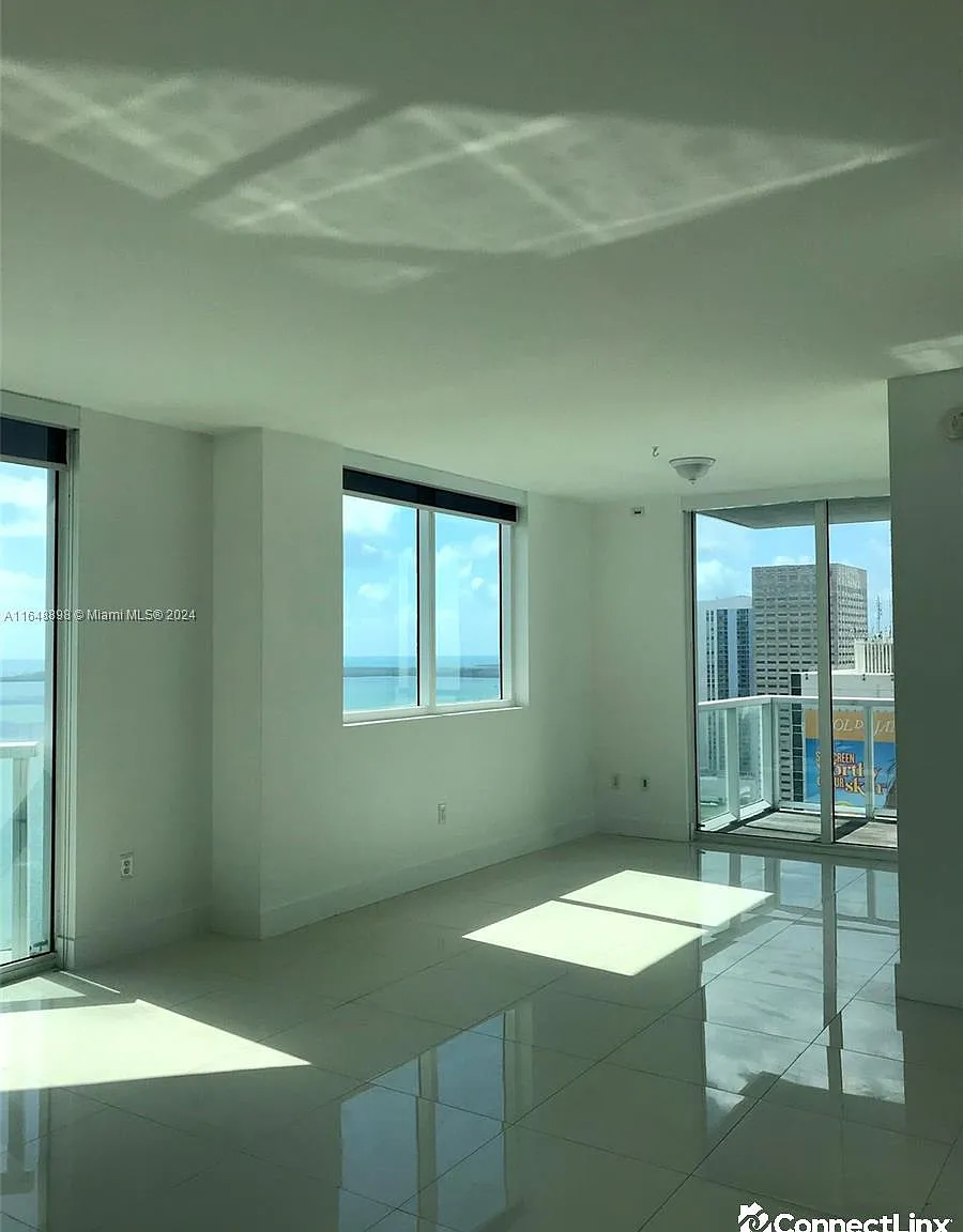 2 bed, 2.0 bath, $4,450 — Photo 4
