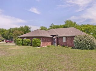 1870 Ripy Rd, Krum, TX 76249