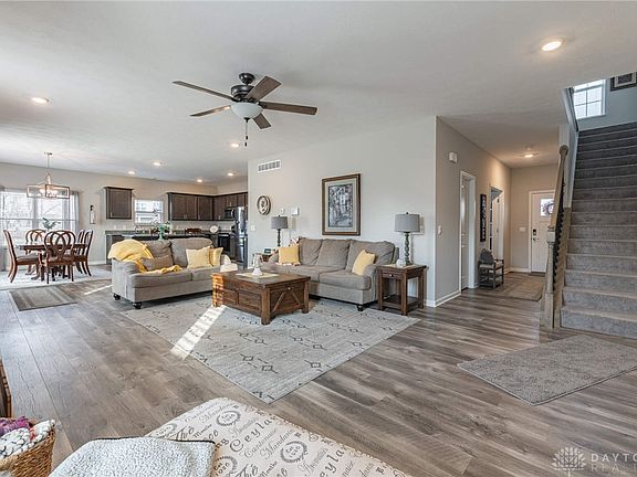 3rd image of 5369 Windbrooke Dr