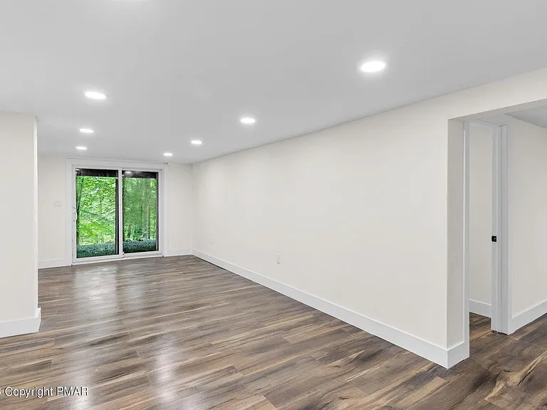 530 Maple Ridge Dr — Photo 59