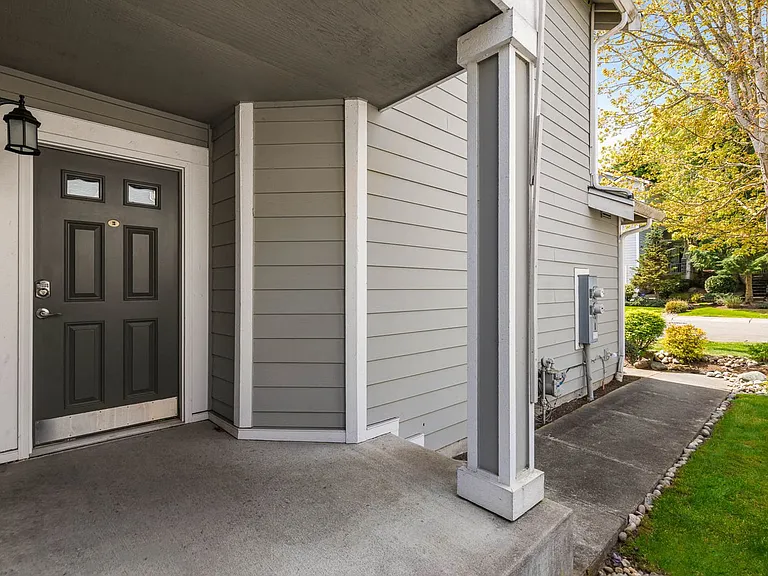 14213 26th Ave W #A — Photo 2