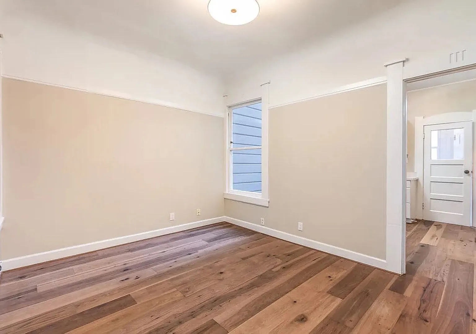 112-118 Shotwell Street (1016r) — Photo 4