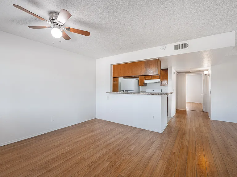 Dining Area leading to Bedroom Hallway