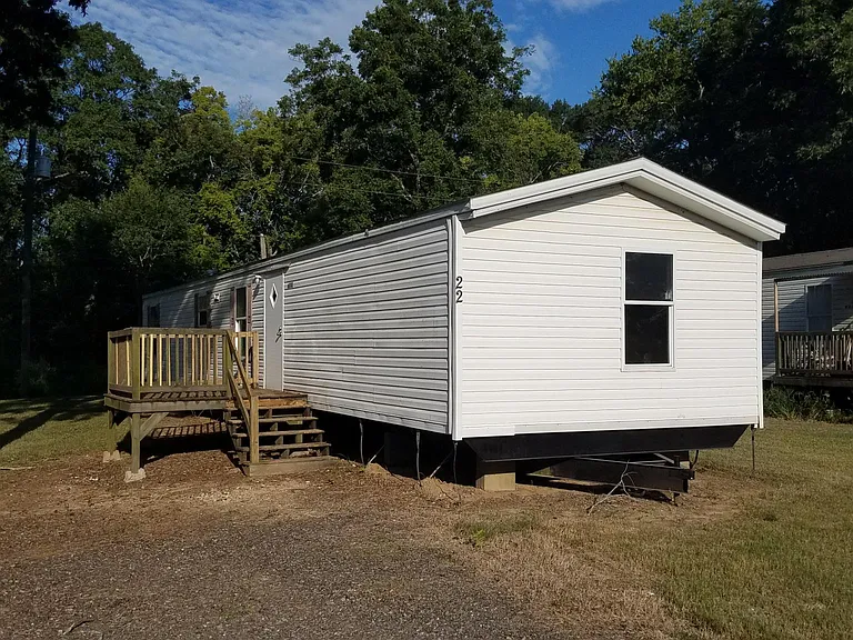 1323 Highway 178 — Photo 27