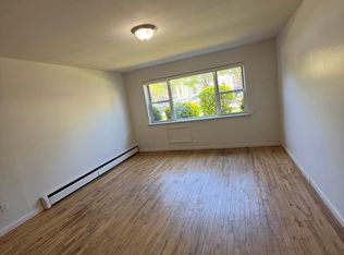8624 Dumont Ave APT 3B, Ozone Park, NY 11417