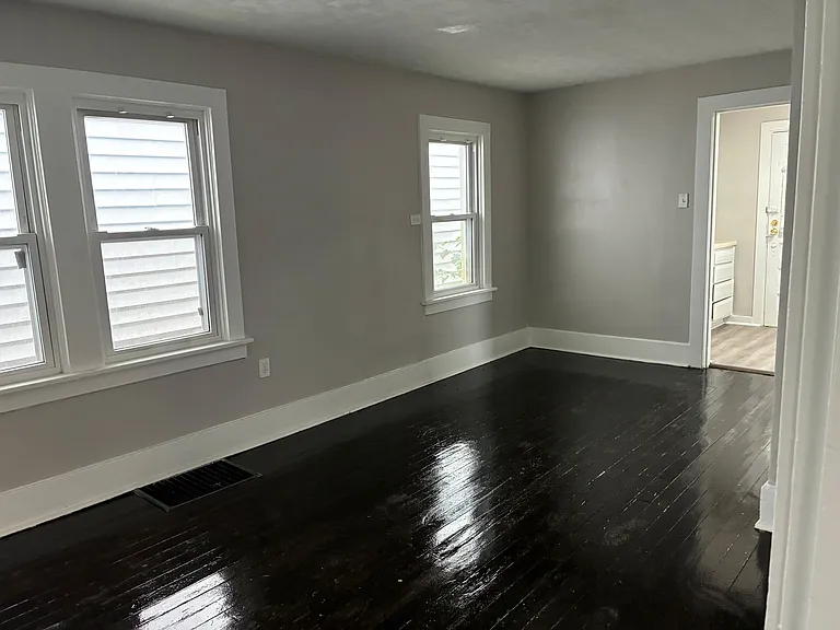 112 Schley Ave — Photo 38