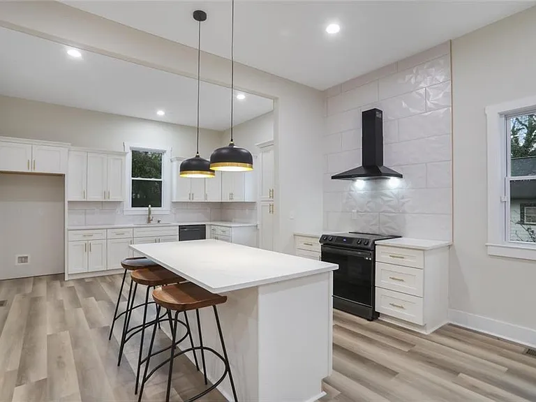 190 Adair Ave SE — Photo 12