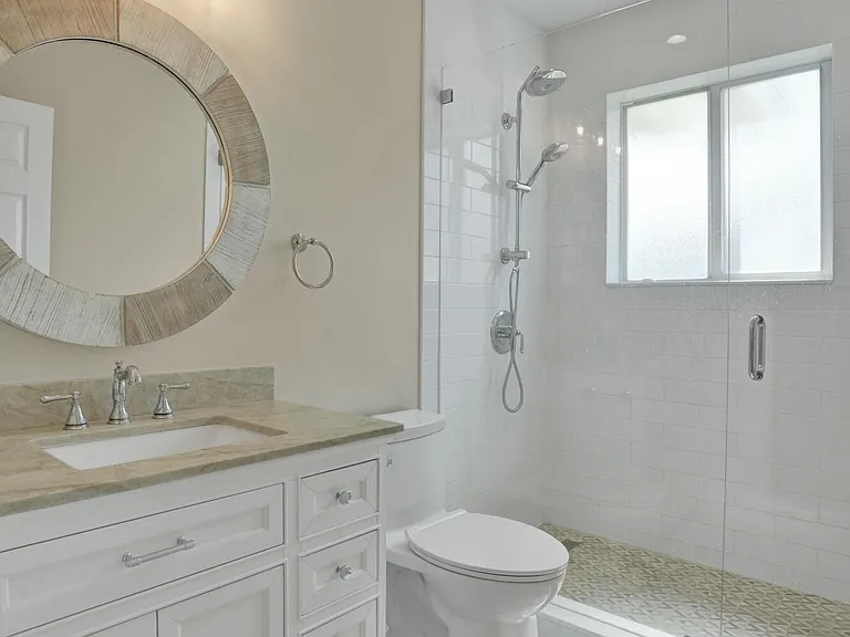 248 Codrington Dr — Photo 73