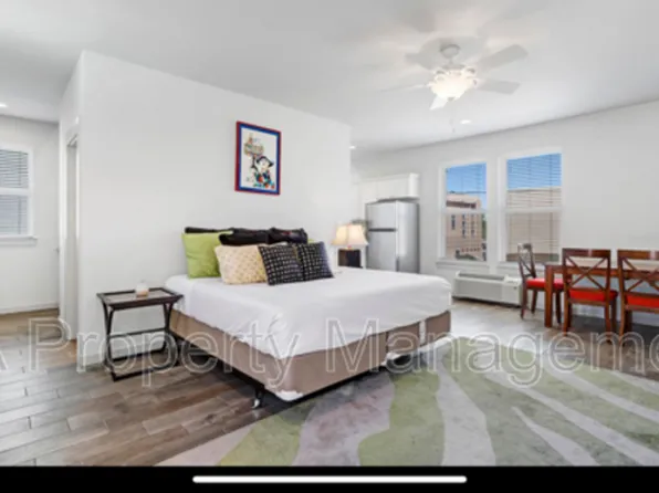 1419 Coal Ave SW, Albuquerque, NM 87102