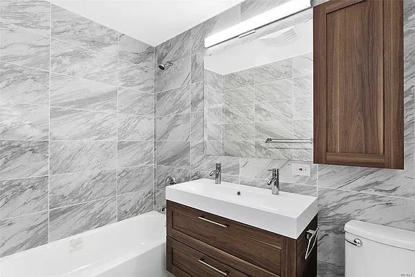 Sold by Prime Realty | media 2