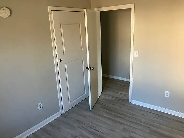 426 W Columbus St — Photo 8