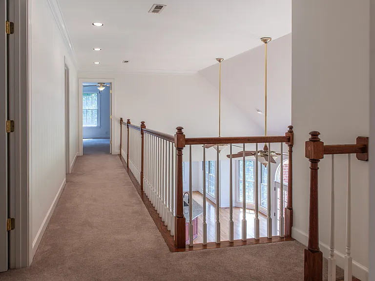 1711 Lawrence Rd — Photo 25