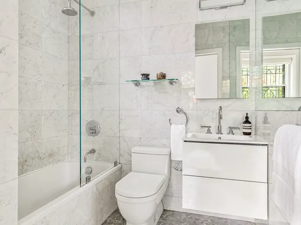 5 Riverside Drive image 5 of 10