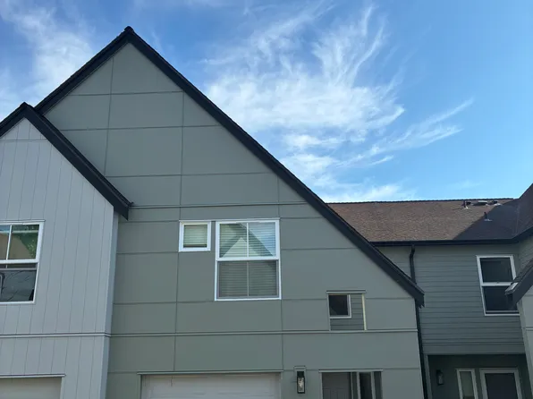 6611 S 238th Pl APT J105, Kent, WA 98032