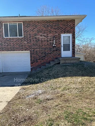 5929 Freeman Ave Photo 1