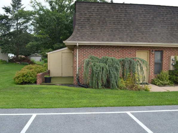 15 Willow Rdg #15, Elizabethtown, PA 17022