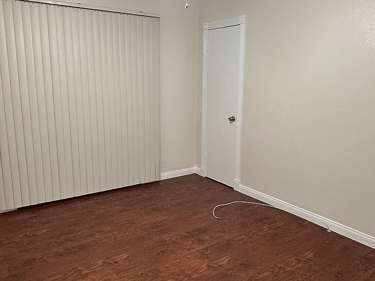 Bedroom #1