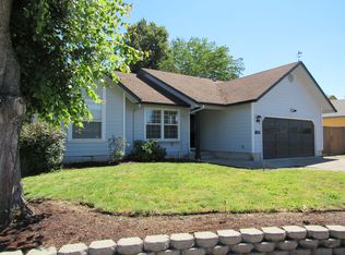 3825 Lancaster Dr, Eugene, OR 97404