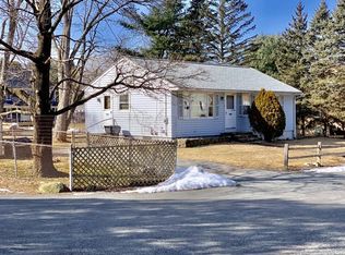 8 Linda Circuit, North Grafton, MA 01536