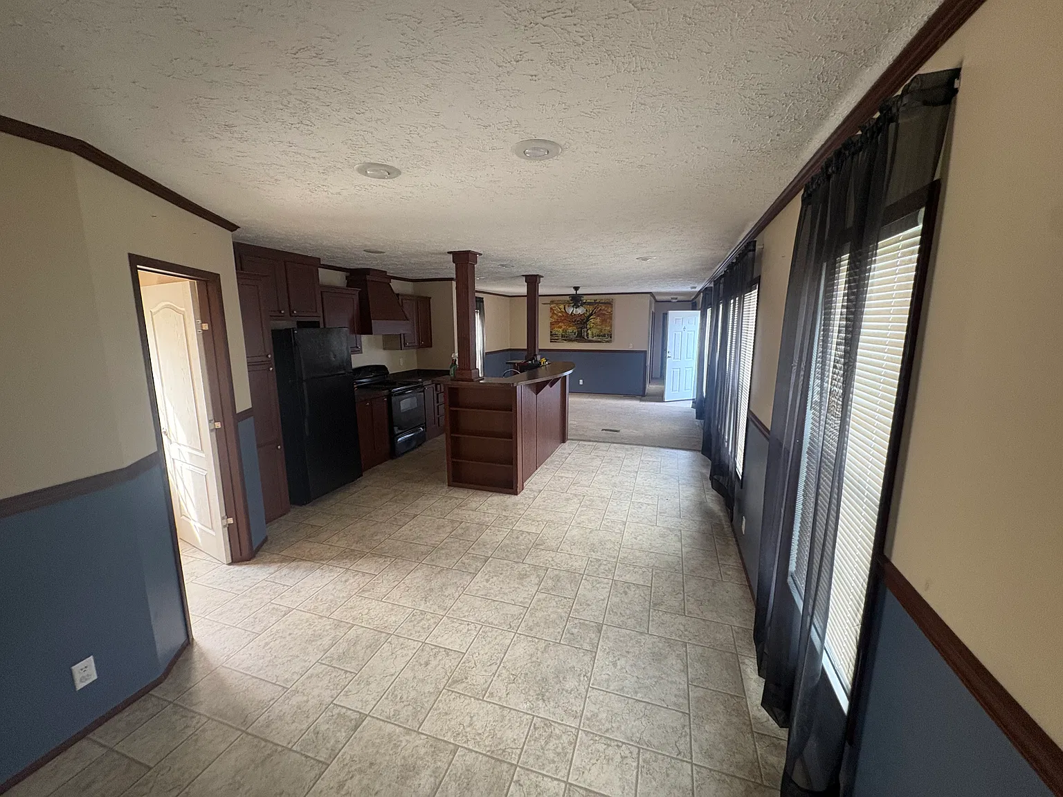 3 bed, 1215 sqft, $800 — Photo 4