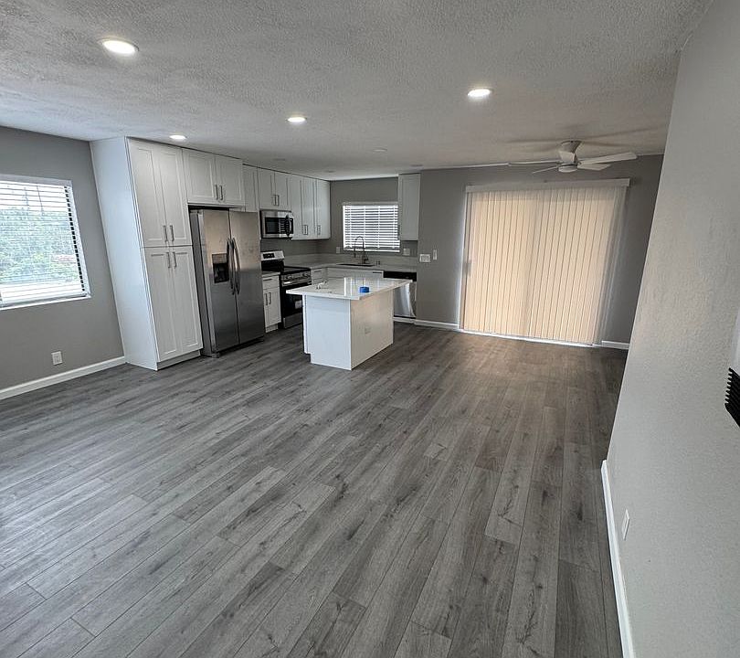 1st image of 2636 Highland Ave APT 3