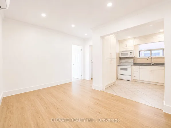 474 Saint Johns Rd #1, Toronto, ON M6S 2L3