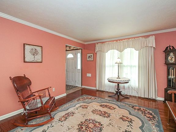 5th image of 4506 Brendan Ln