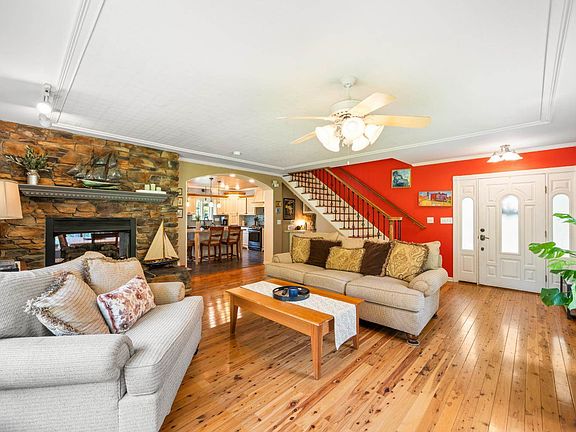5th image of 762 Timberlake Dr #L36