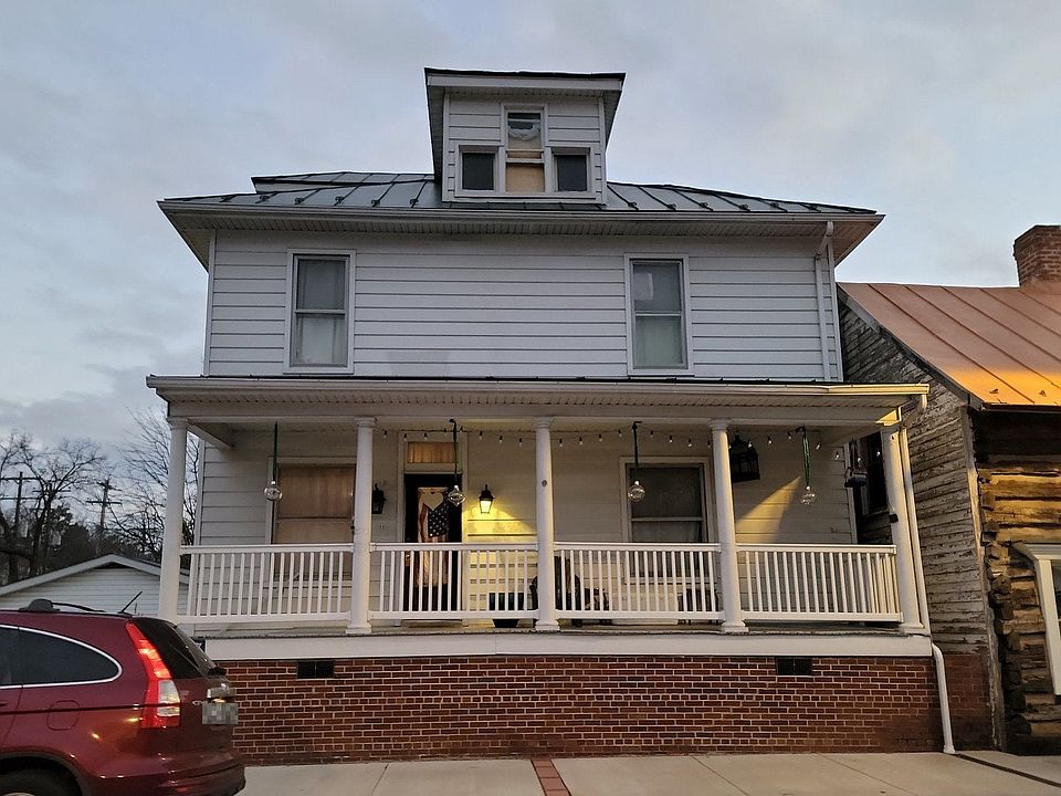 1st image of 227 E King St
