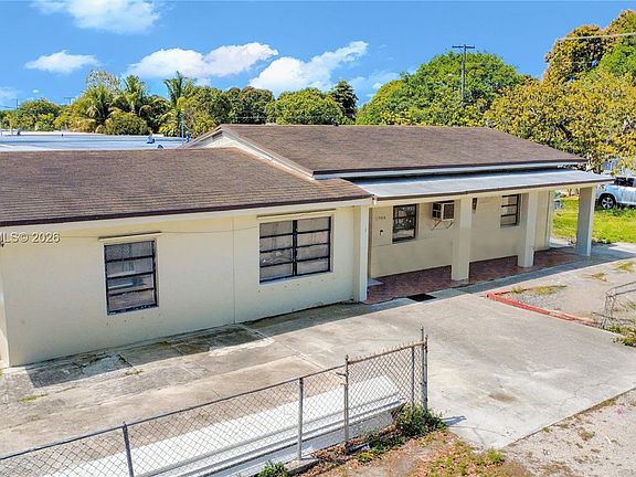 2nd image of 2900 NW 95th St