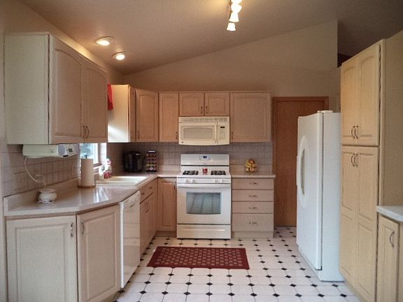 4th image of 6957 Nestlewood Dr