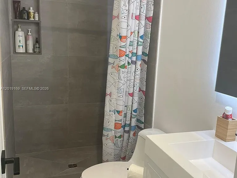 3720 NE 167th St #39 — Photo 7