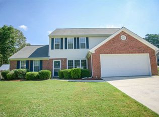 2040 Wellcrest Dr NW, Kennesaw, GA 30152