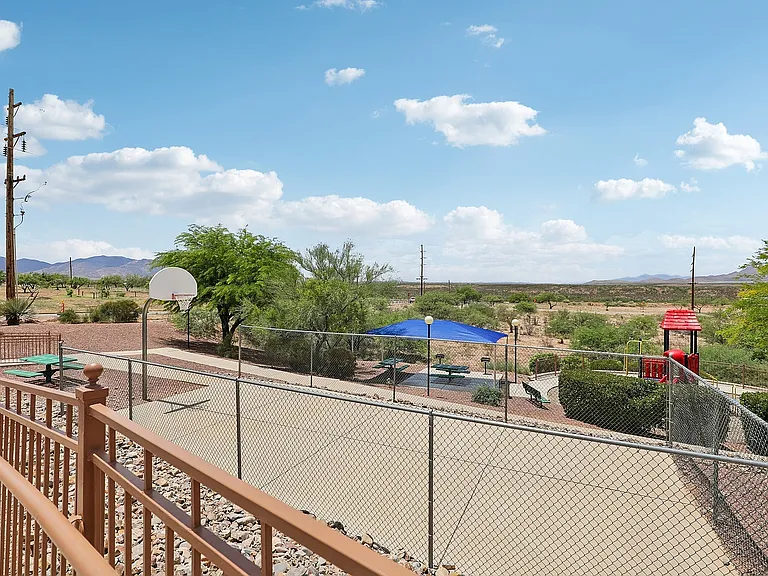 20-web-or-mls-N Skyline Dr-0506-920