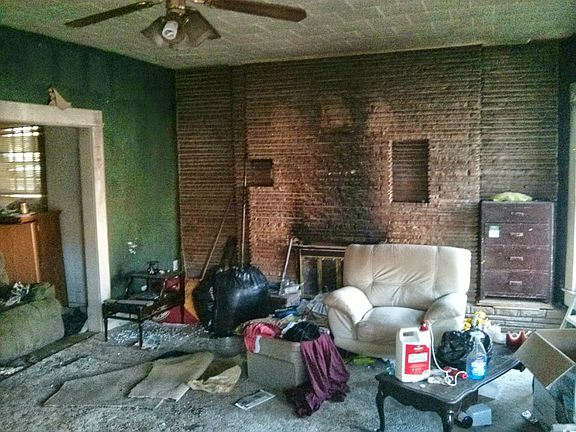 5th image of 418 N Chapman Ave