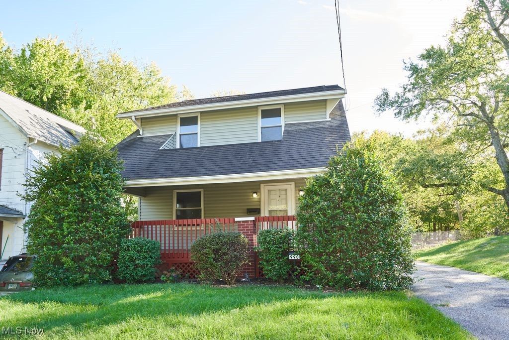 Real estate listing image