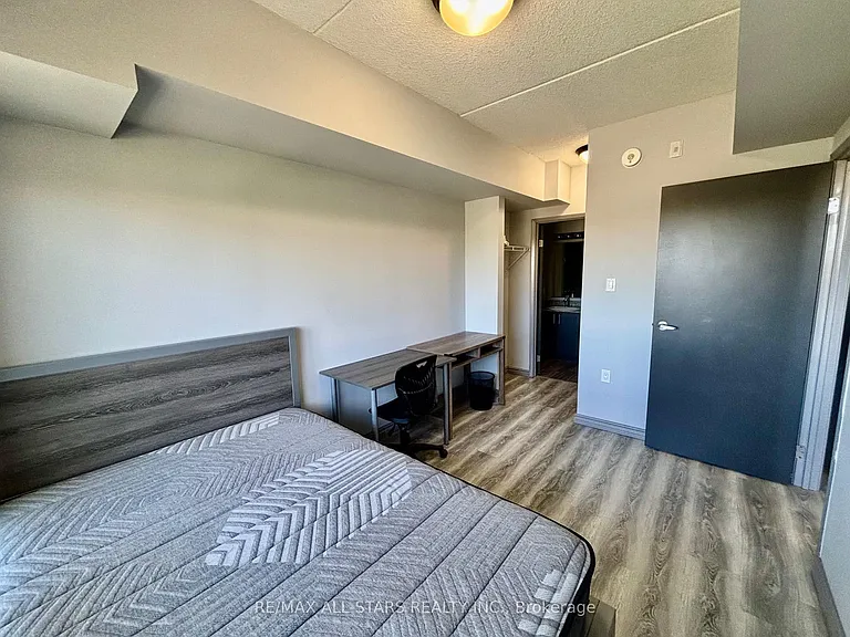 275 Larch St #507 — Photo 7