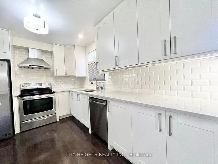45 Hansen Rd N #20 — Photo 8