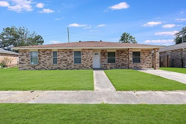 1st image of 391 Highland Dr