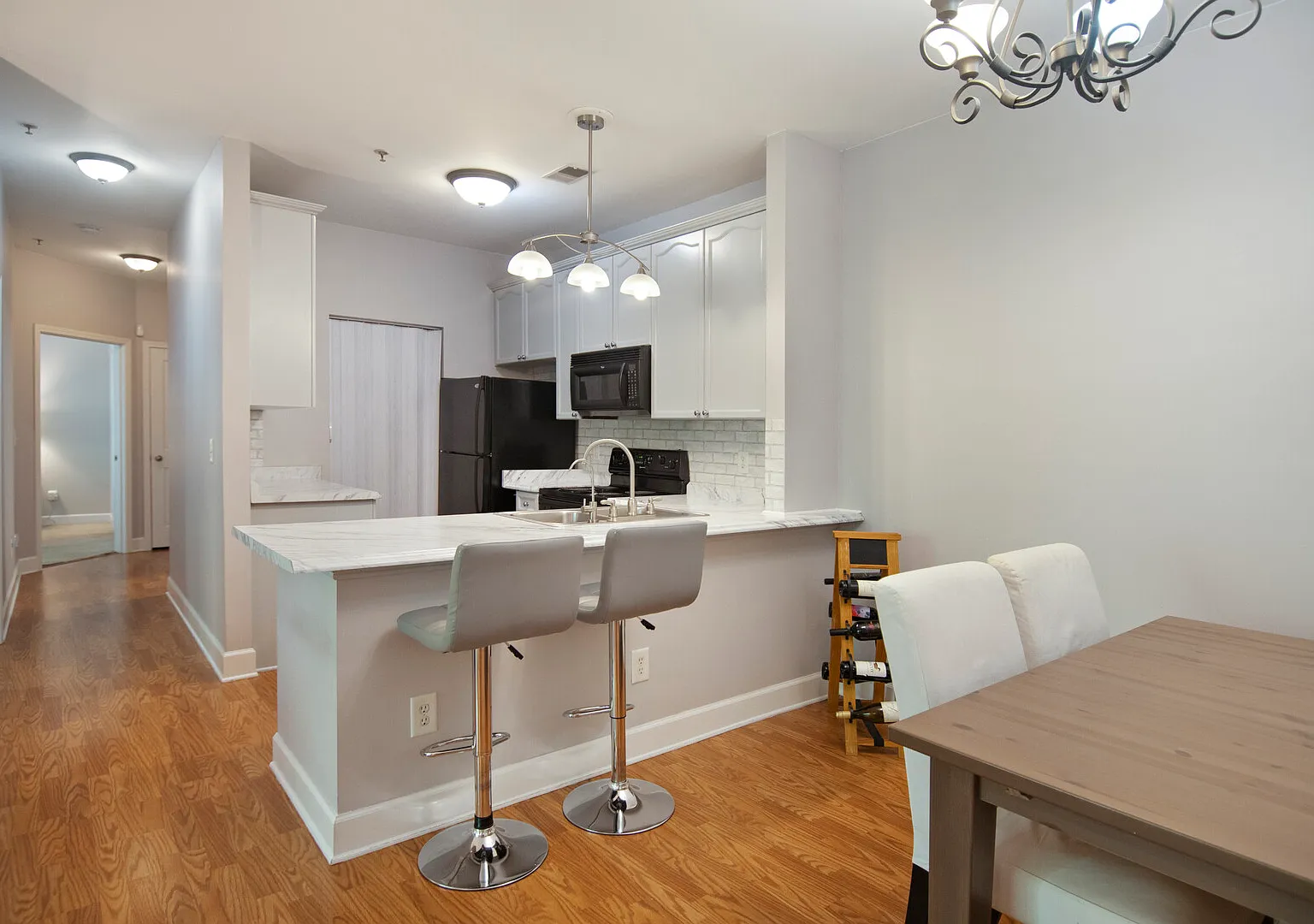 7221 Althorp Way — Photo 4
