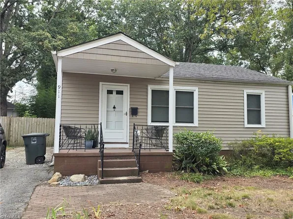 911 Barringer St, Greensboro, NC 27403
