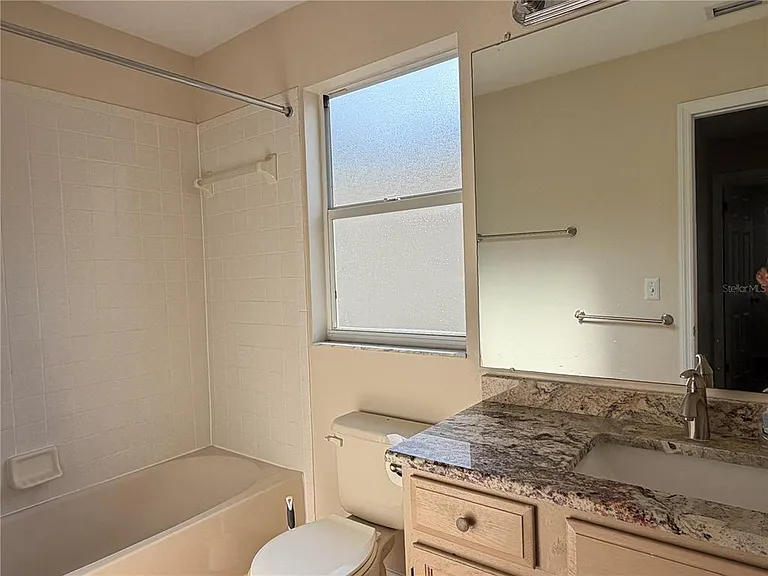 758 Burlwood St — Photo 16