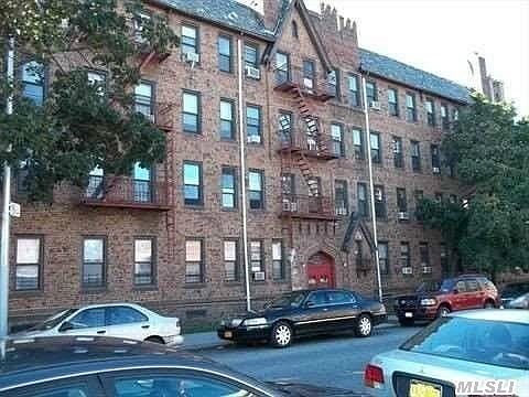 1st image of 3401 Parsons Blvd APT B6